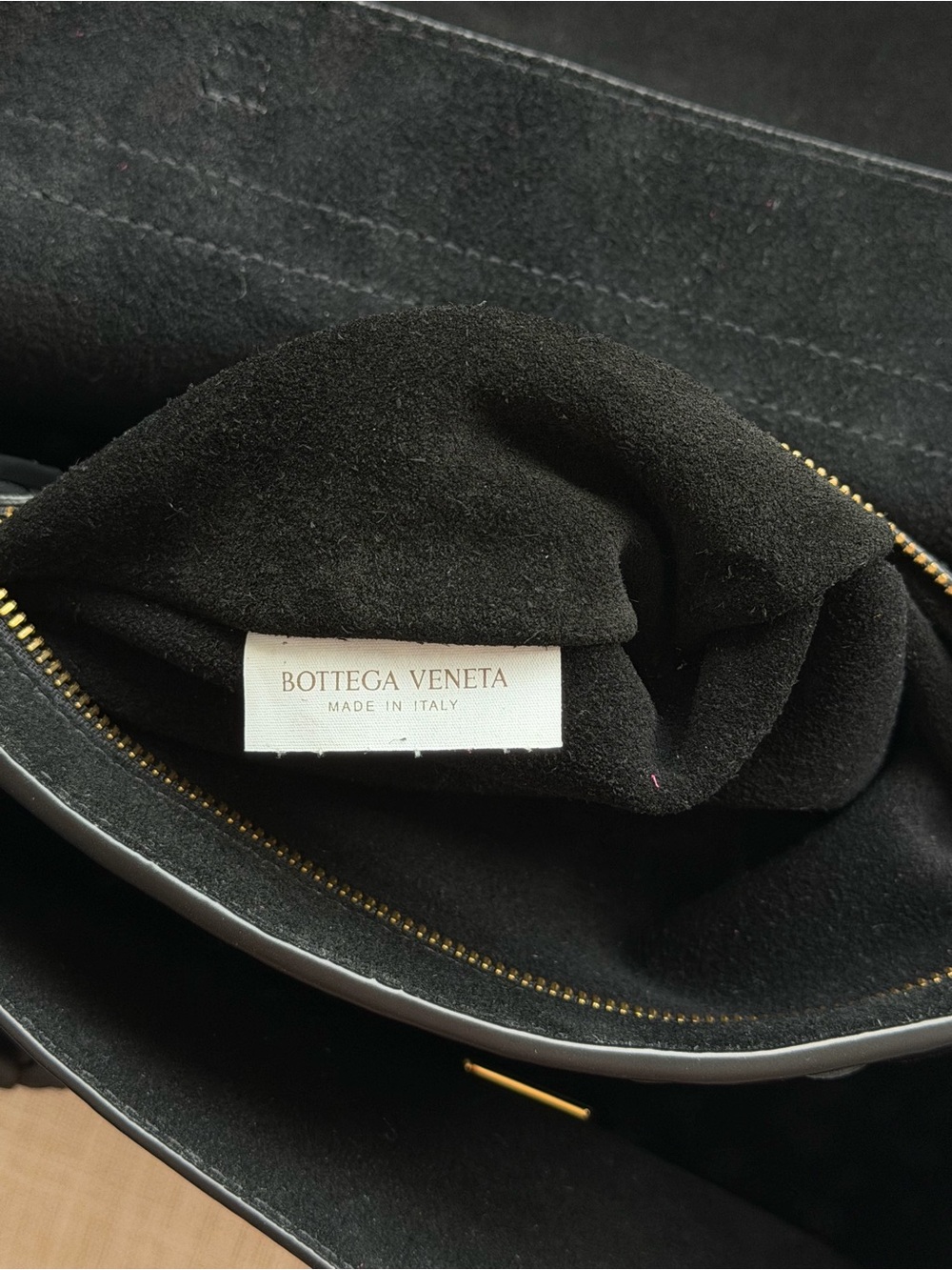 Bottega Veneta Medium Ciao Ciao Bag (black) - Picture 10 of 14